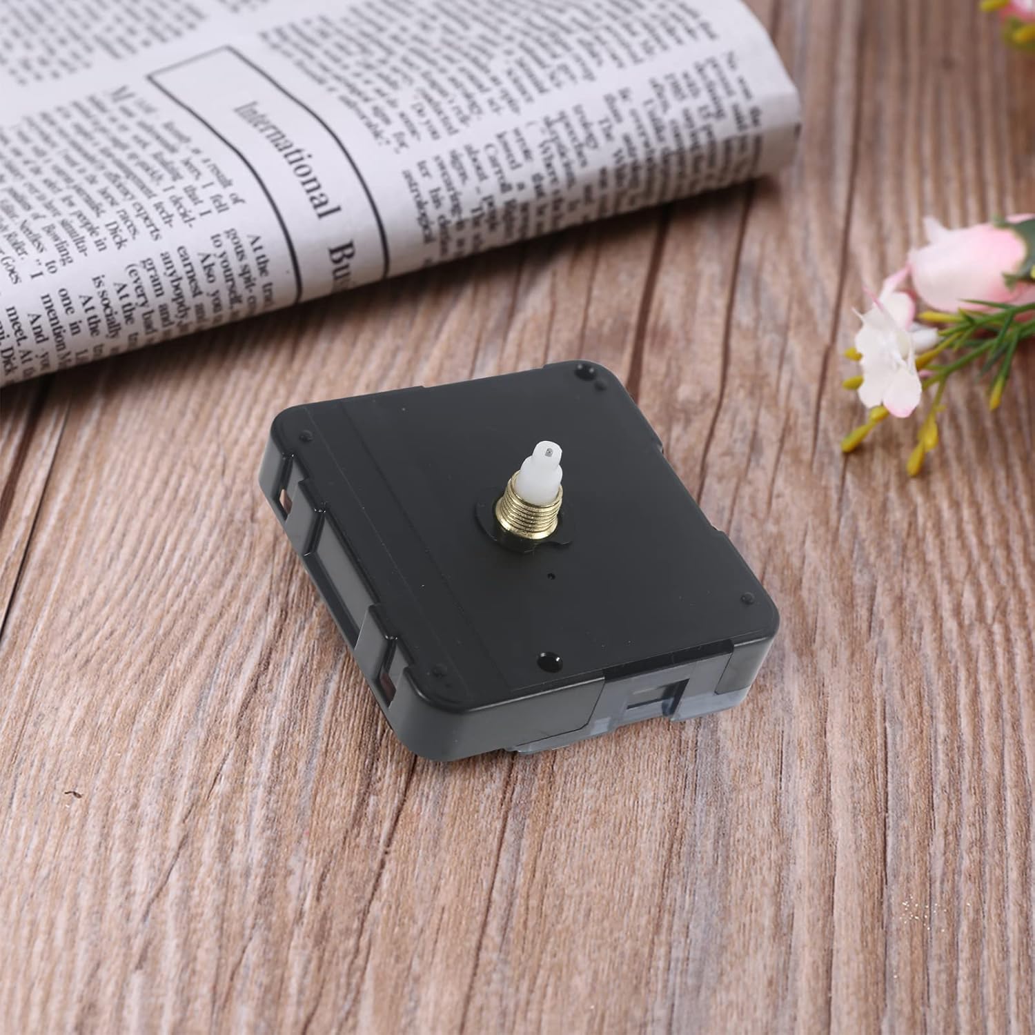 Stylish Battery-Operated Clock Repair Mechanism
