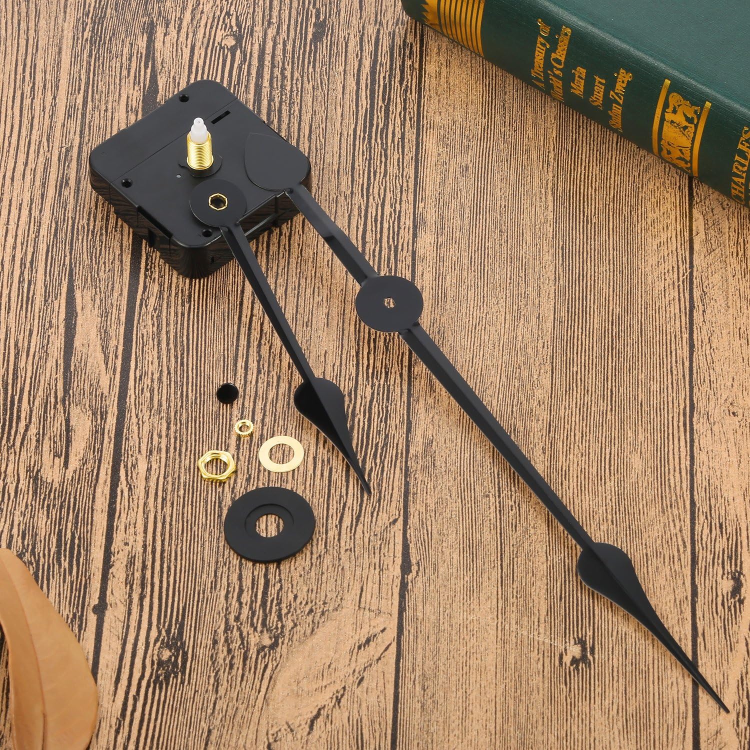WILLBOND - Durable Clock Movement for DIY Clocks with 7-inch Spade Hands